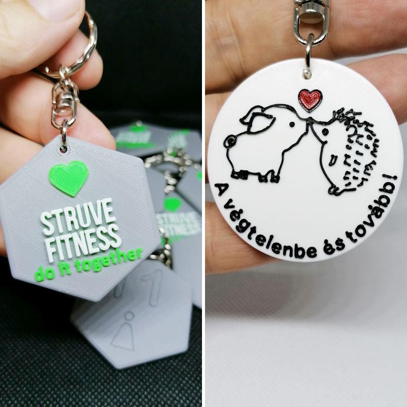 Egyedi kulcstartó készítése - 3D nyomtatott műanyag Műanyag egyedi kulcstartó készítése