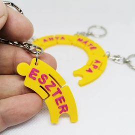 5 Person Family Keychain