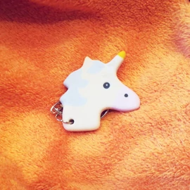 Unicorn keychain cream 3D printed