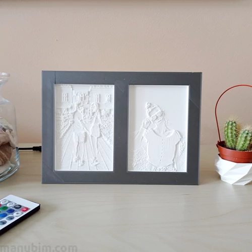 Double 3D Photos in Color Frame with LED light, 2 pcs 9x13 cm