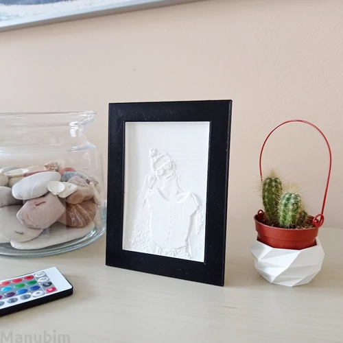 3D Photo in Frame (black) with LED light, 9x13 cm