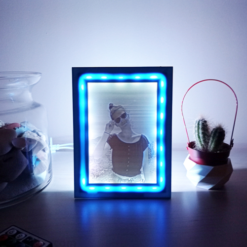 3D Photo in Color Frame with LED light - Lithophane