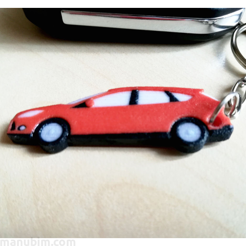 Personalised FORD FOCUS keyring 3 door 1998-2004  ANY NAME engraved aluminium 