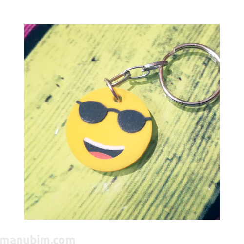 Smiley Face Emoji Keychain / Mirror